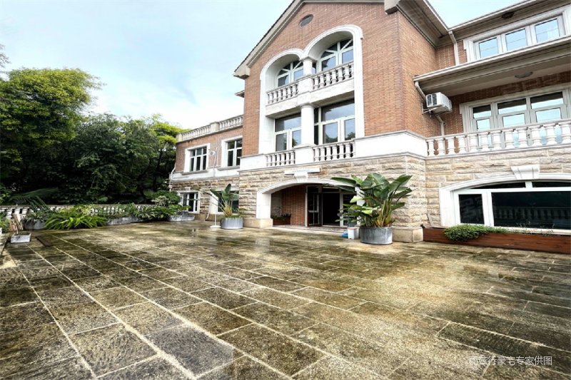 别墅豪宅丨莱蒙水榭山仅一在售精装临湖双拼丨超值,莱蒙水榭山二手房