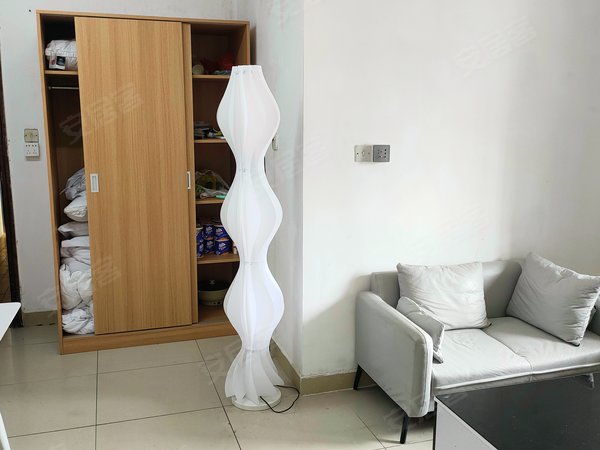 深圳罗湖人民南德兴大厦九号线地铁口精装2房1厅双地铁往来深港通达