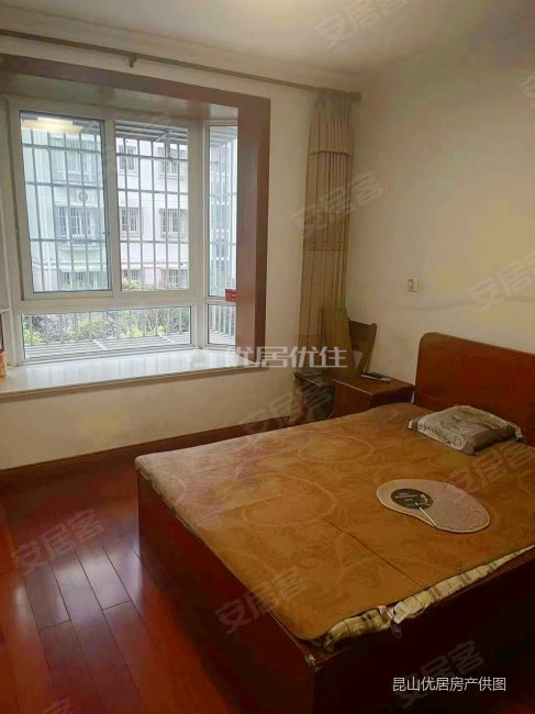 湖滨花园(昆山)2室2厅1卫83㎡南90万