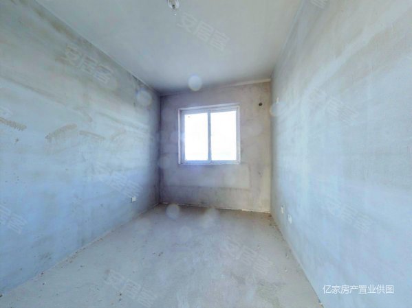 经开一小 草滩六路, 三室,纯毛坯 楼层好,,东晋桃源缙福源二手房,140