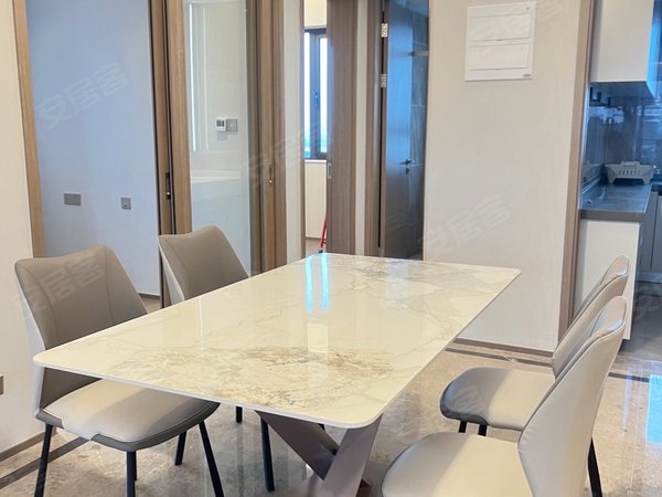 新昌阳光城碧桂园玺园玺园豪装3室2卫包物业包车位采光好湖景房出租