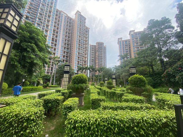 深圳宝安沙井鸿荣源禧园沙井地铁口6房2厅2卫双阳台出租房源真实图片