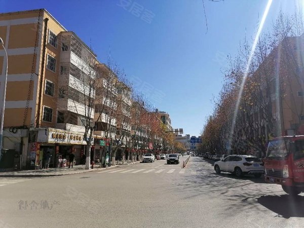 昆明呈贡老县城呈贡县医药公司综合楼呈贡老城古银路 单位小区近县