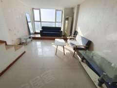 煙臺芝罘幸福樂天公寓 1200 可押一付一 上下兩層出租房源真實圖片