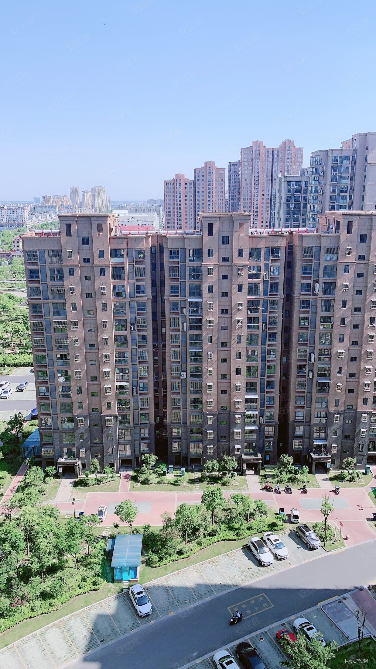 城西品质小区香堤雅郡飞机户138平175.8万送车位