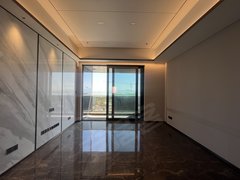 恒裕深圳湾 新小区 2室 豪华装修  高层看海景 价格美丽