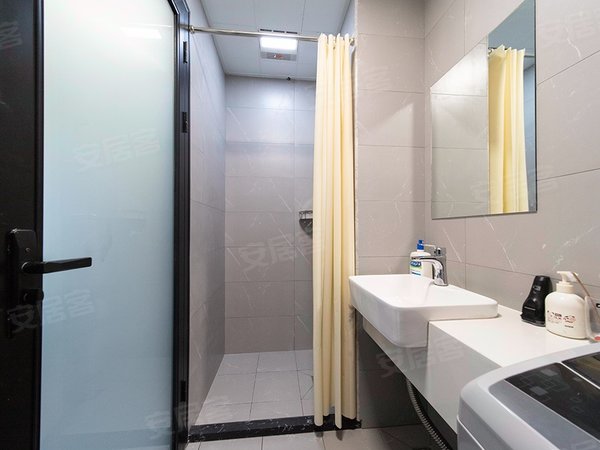 南京江宁百家湖华宝宿舍a区地铁口 短租 月付 临九龙湖 s1吉印大道