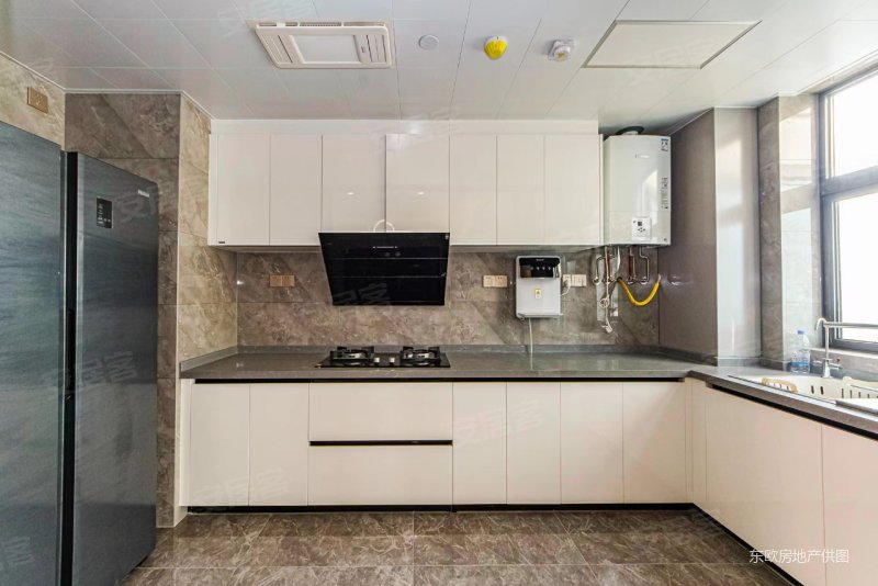 北辰三角洲d4区瀚江府