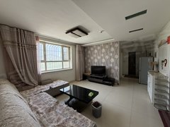 巴音郭楞库尔勒老城区农二师医院旁电梯房二室一厅年租半年付押金二千看房方便出租房源真实图片