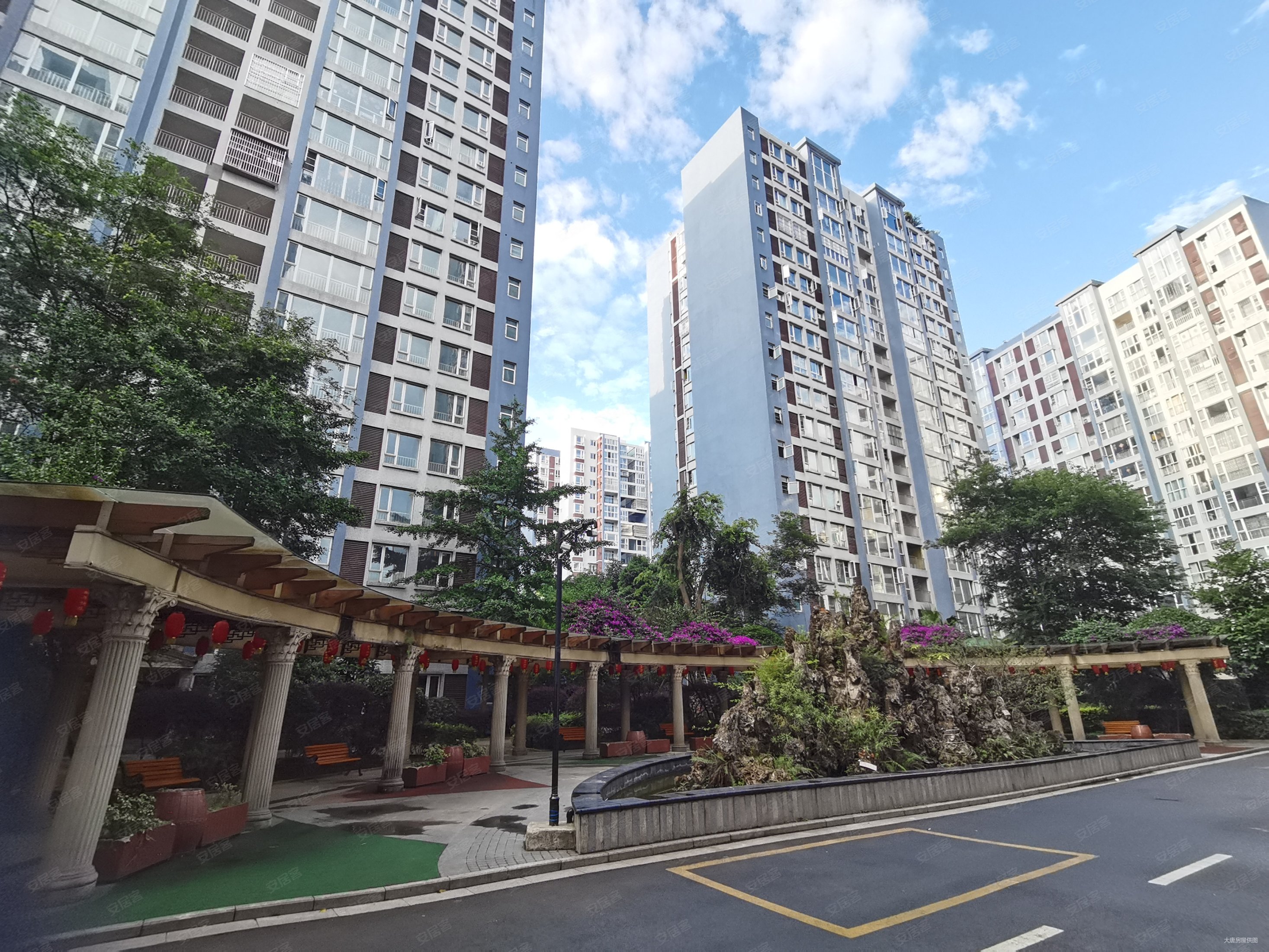 成都房产网>成都二手房>崇州二手房>羊马二手房>西蜀御景>