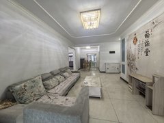 鄢陵鄢陵城区城区中心鄢陵老城中心 恒达阳光城三室 直接拎包入住 年租1万2带车位出租房源真实图片