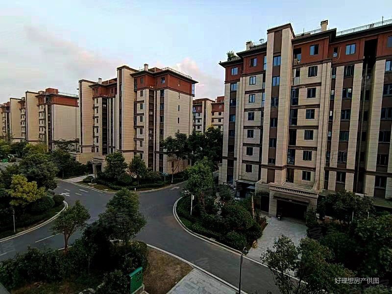 精装洋房 南北通透 带新风带地暖,南京碧桂园语林苑二手房,150万,3室2