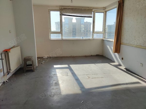 青岛市北信息城普吉新区大港 普吉新区 大套三 可做宿舍 随时入住出租房源真实图片