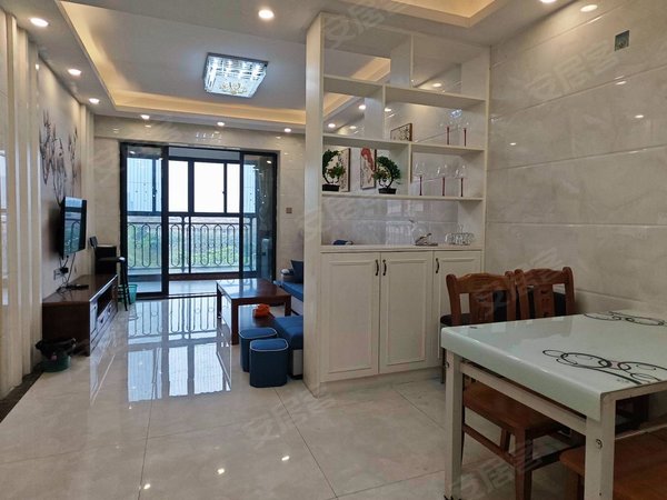 惠州博罗石湾蓝湾御府蓝湾御府全新两房豪华装修出租,温馨舒适小区