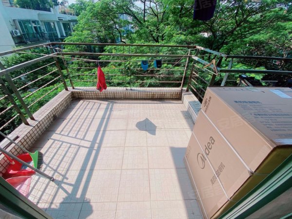 广州天河龙洞世纪绿洲世纪绿洲 3 房 100