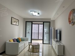 汇荣桂林，3台空调，全新装修未入住，出租，家电家具齐全