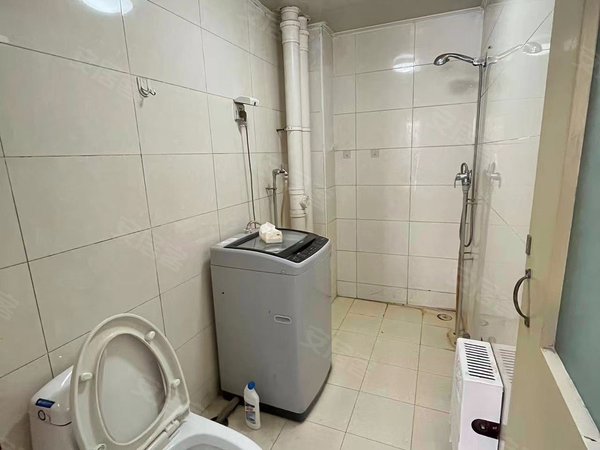 北京朝阳小红门鸿博家园(一期A区)小红门地铁站400米精装一居 宋家庄地铁换乘5号10号线方便出租房源真实图片