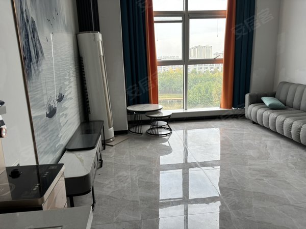 莒县城区蓝湾购物中心金润财富大厦蓝湾桥东边,家具家电齐全出租房源真实图片