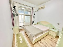 重庆南岸经开区0中介 带外阳台 南坪万达广场协信星光 南坪中学，南湖地铁出租房源真实图片