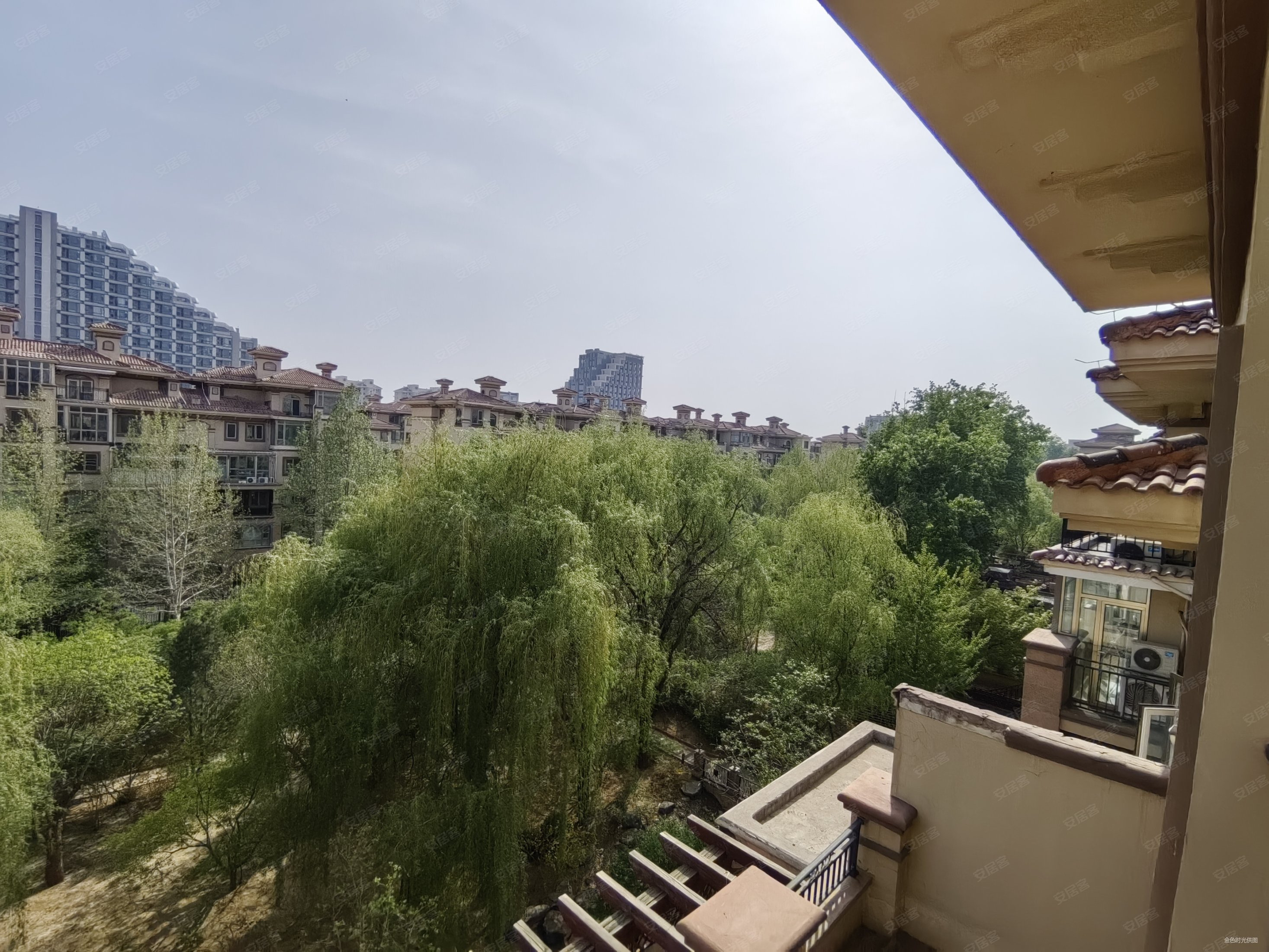 鲁能7号院颐景润园 两层复式 水系位置 满五