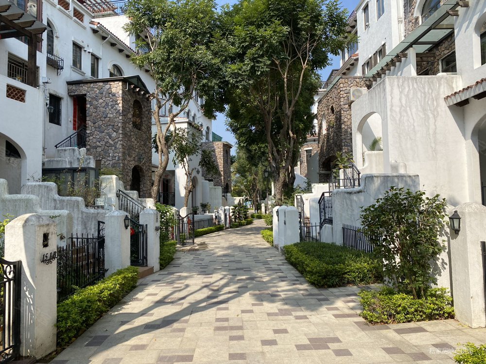 深圳房产网>深圳二手房>宝安二手房>西乡二手房>招商华侨城曦城(六期)