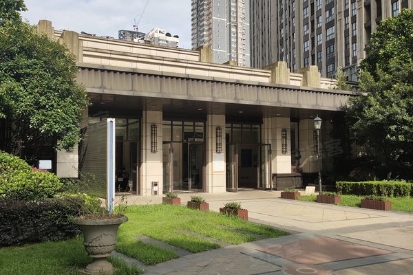 好不好_中介房产经纪人:梁恩鹏对绿地中央广场的评价-长沙安居客