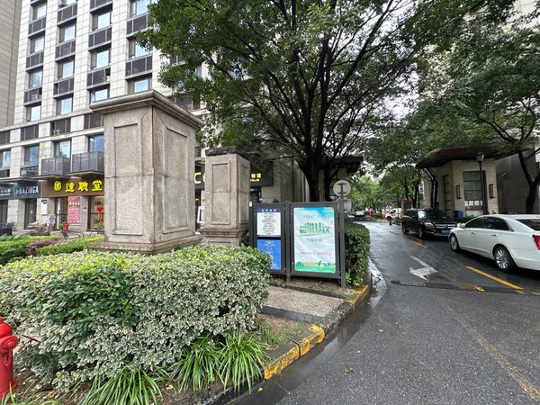 房东直租,天汇广场大4房,美式装修,随时看房,欢迎入住,普陀租房-上海