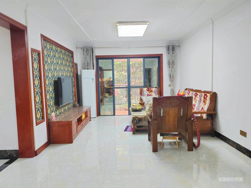 时代茗城170平精装5房出售