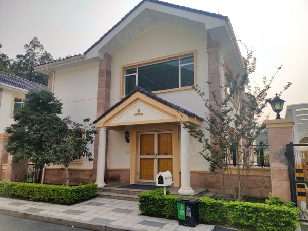 广州白云同和金湖花园(别墅)独栋别墅 湖景房 小区环境非常舒适 直播