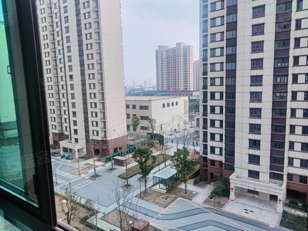 苏州吴中长桥东湖玉景花园标准一室一厅出租,民用水电有燃气出租房源