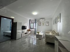 泉州丰泽泉秀路浦西万达 现代精装一房一厅 小区电梯 智能门锁 拎包入住出租房源真实图片