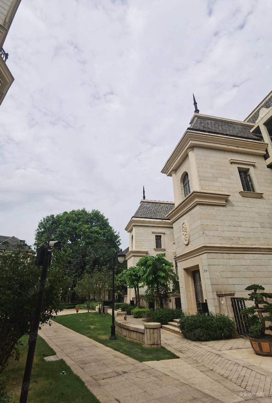 深圳房产网>深圳二手房>龙华二手房>观澜二手房>金地天悦湾(别墅)>