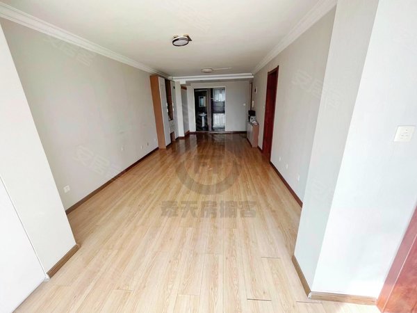 沈阳大东东中街大悦城大悦城c馆85平大开间美业diy纹绣直播带货民水电