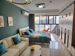 桂林七星玉满大酒楼七星区万达旁，棠棣之华。大单间，豪华奶油风。民水民电出租房源真实图片