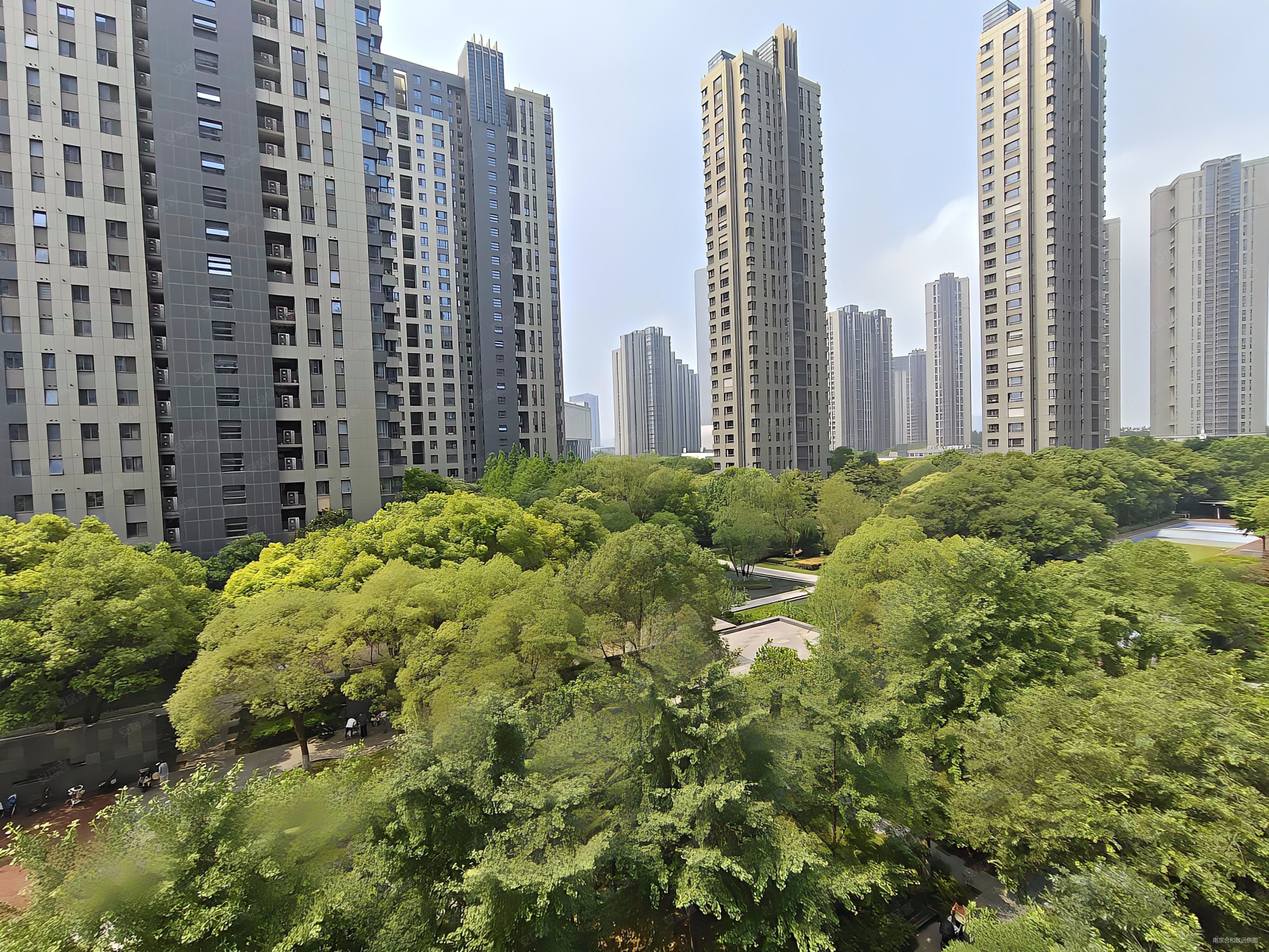 急售全明大三房随时可看有钥匙仁恒江湾城二期价可谈保养赞