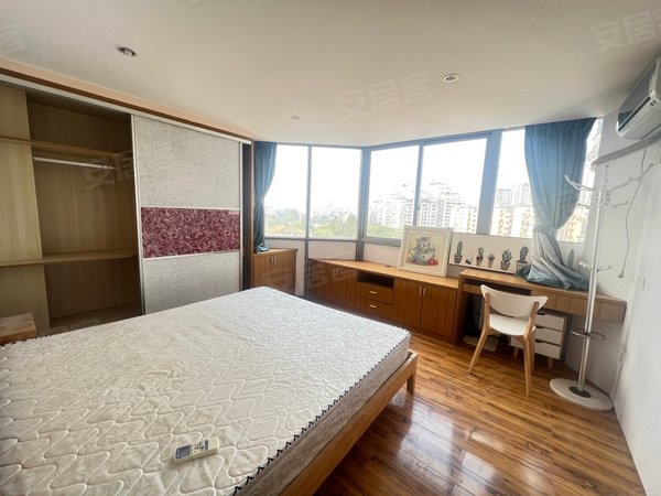 福州鼓楼温泉公园新贵公馆新!