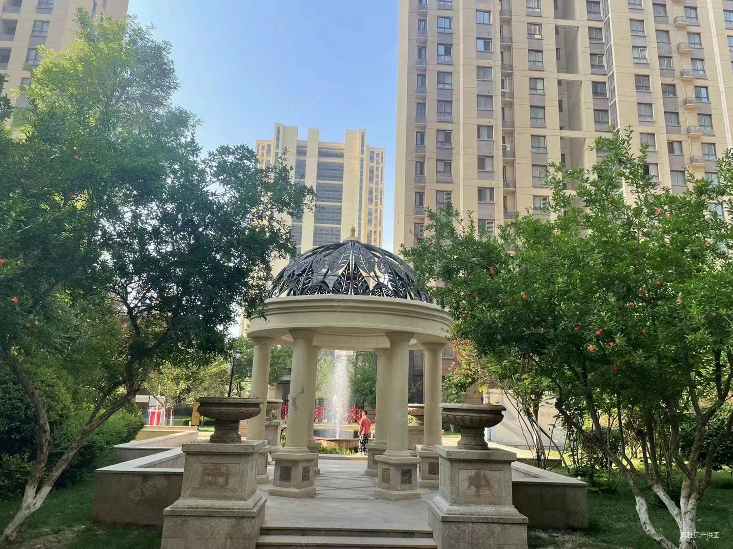 4室2厅精装修南飞鸿十年城满二住房124平诚心