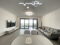 绵阳游仙沈家坝(富乐国I际旁)高端社区 精装大四房 家具家电齐全 拎包入住出租房源真实图片
