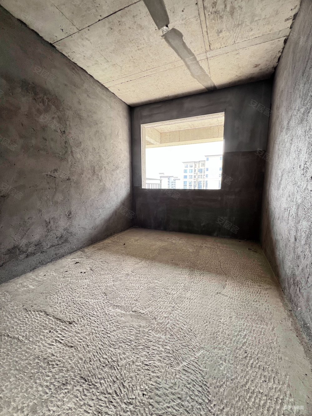 博联壹号院4室2厅2卫127㎡南北51.8万