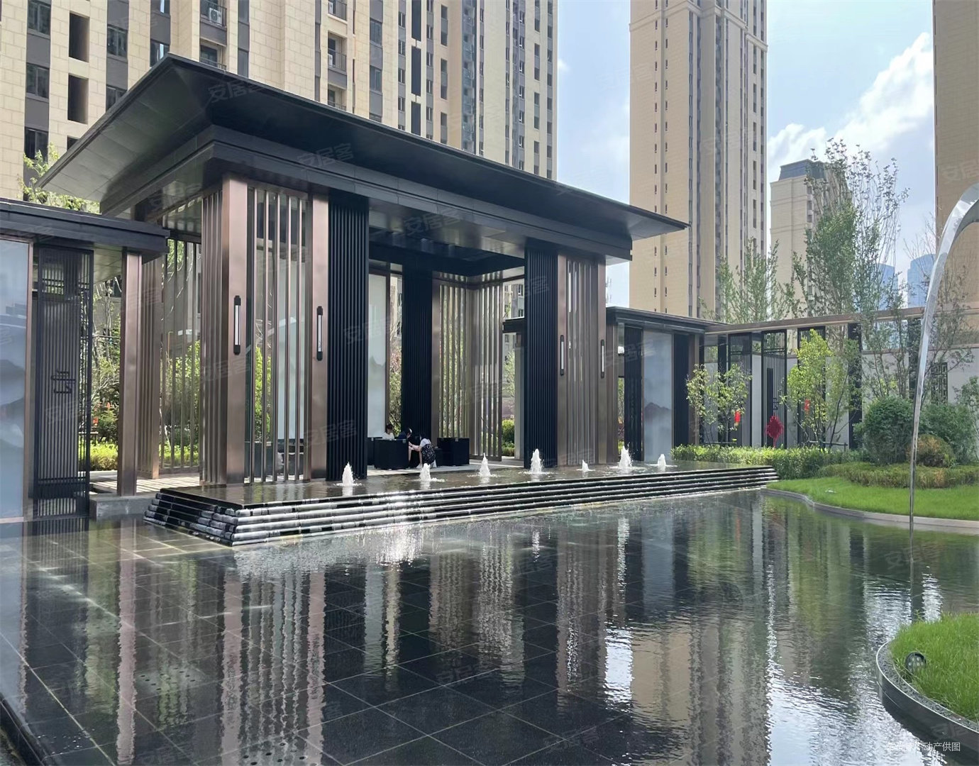沈阳房产网>沈阳二手房>沈河二手房>南塔二手房>越秀星汇云锦(二期)>