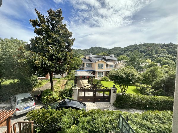 杭州富阳银湖金都富春山居(别墅)富春山居精装独栋别墅,花园500方全屋