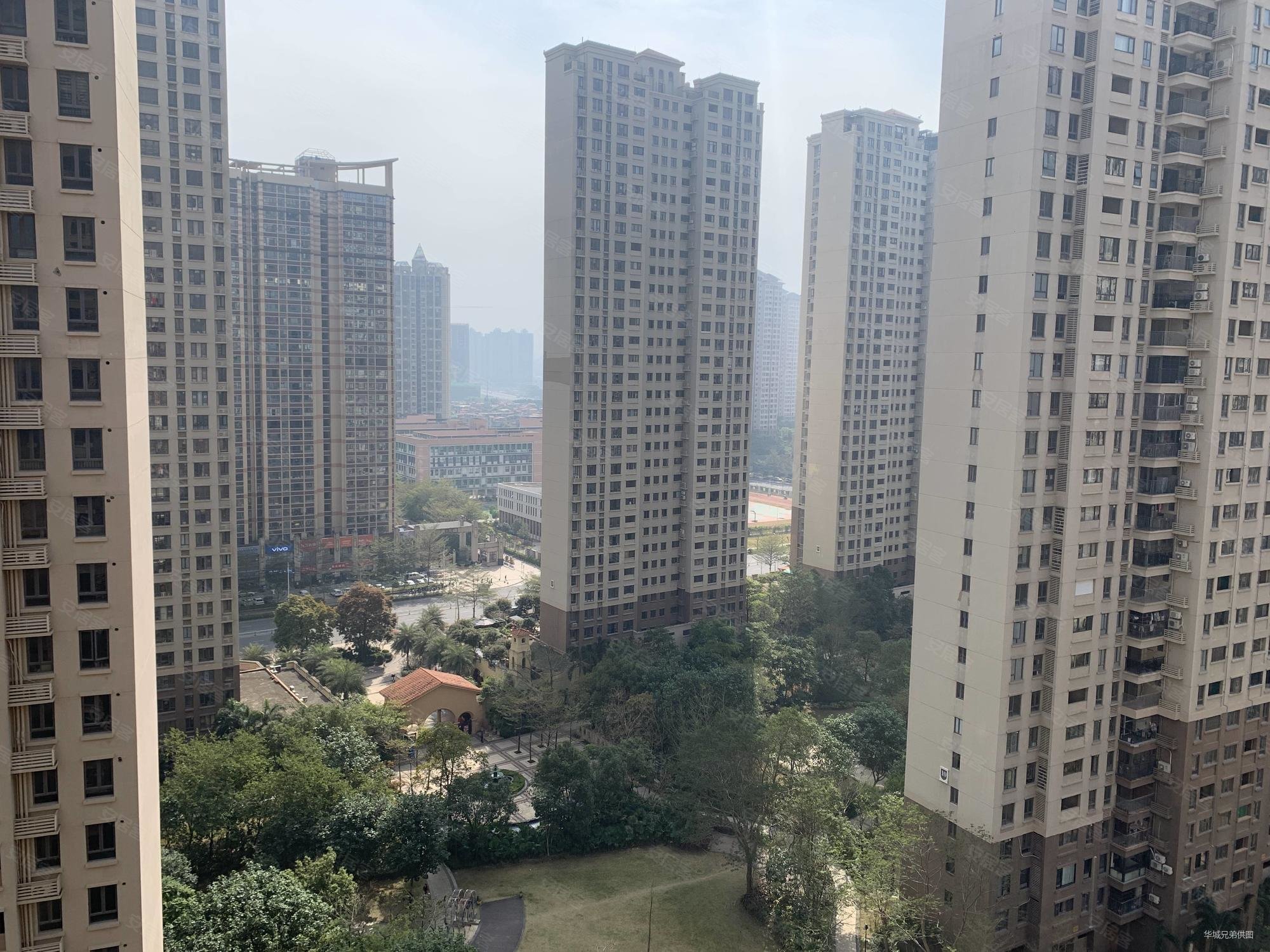 中信凯旋城五六期 商品住宅 中间楼层采光好 电梯房 正南朝向