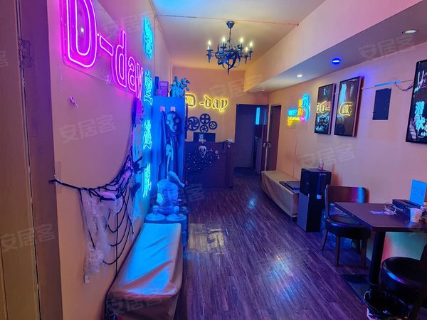 步行街北城天街对面红鼎国际c座 之前做密室逃脱,江北租房-重庆58安居