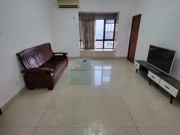 【多图】锦鸿花园,赤岗租房,锦鸿花园 南向三房 家私电器齐 高层彩光