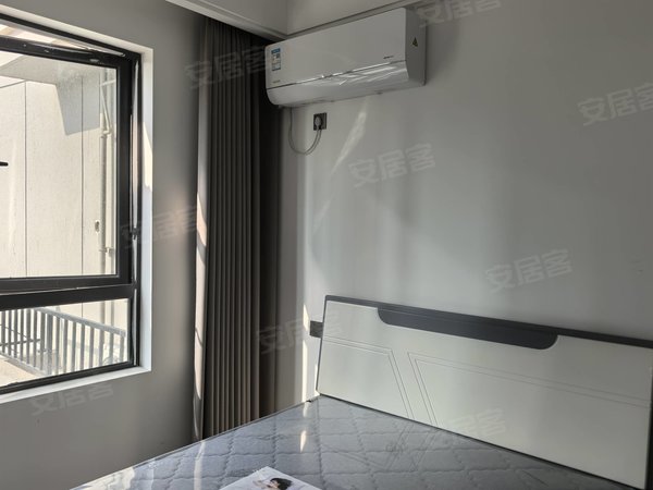 台州温岭横峰翠语华庭翠语华庭 4室2厅2卫 精装修 电梯房 南北通透包物业车位出租房源真实图片