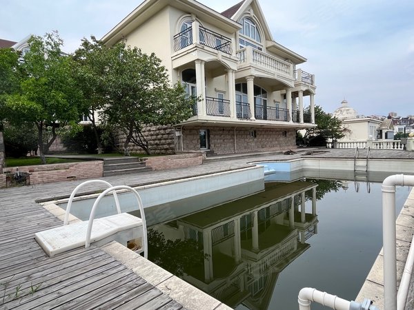 青岛崂山石老人汇海山庄(别墅)独栋别墅 带私家泳池 带400平大院,可以