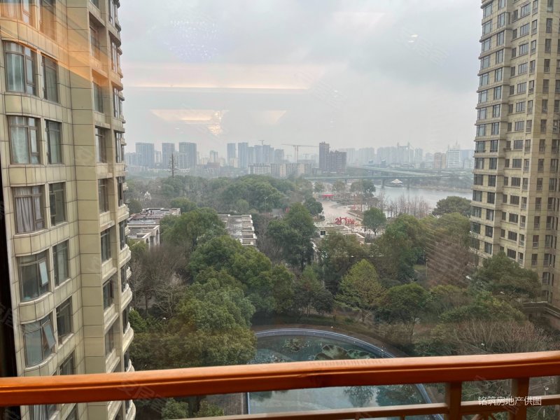 随时看房,雅戈尔湖景花园二手房,600万,4室2厅,2卫,140平米-宁波安居