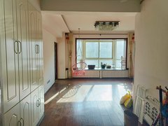 兰州安宁区委新上！  东方中学旁。三室家具齐全。拎包住。随时看出租房源真实图片