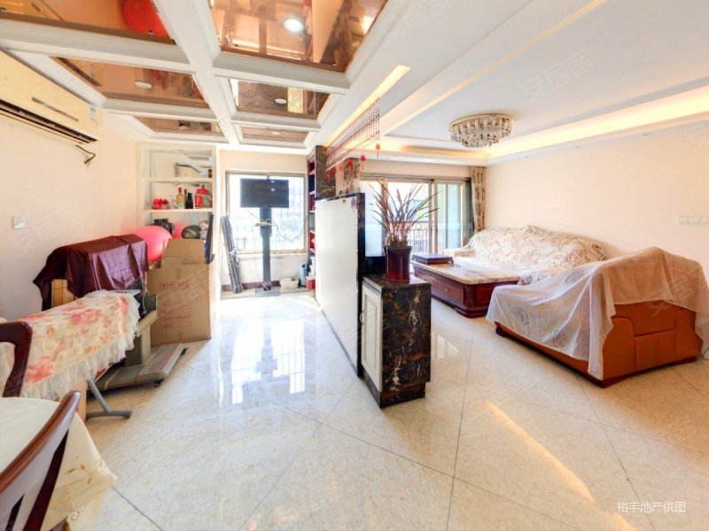 仙湖名苑 3 房  135.62 方 繁华地段 近地铁