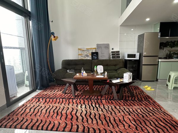 深圳罗湖布心粤海城新上大客厅两房仅租5800出租房源真实图片